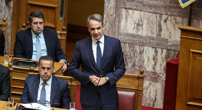 Sorban mondanak le a kormánytagok, milliárdos EU-s támogatási csalás rázta meg az országot