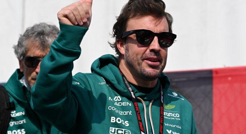 Saját paddock-belépővel ajándékozta meg Alonso újszülött gyerekét az F1