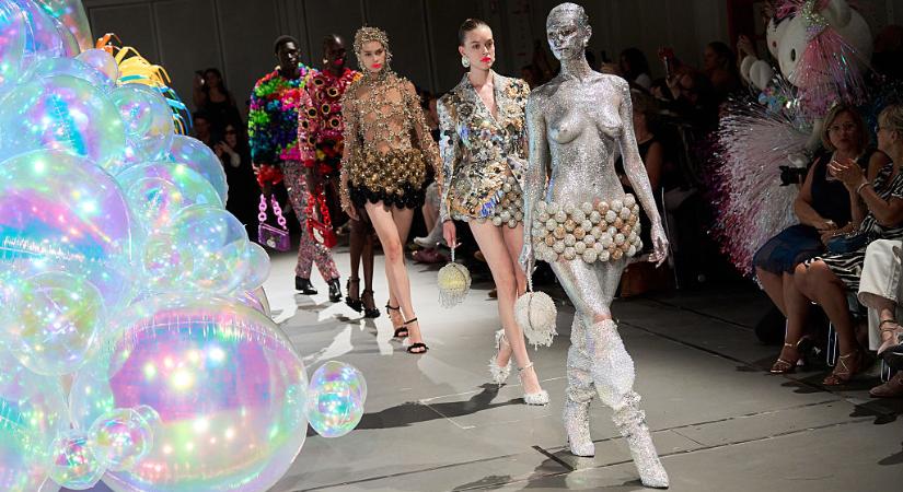 Csendes luxus után: ez a 2026-os divat új iránya