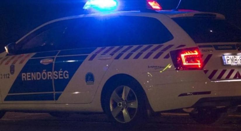 Mentőt hívtak a hevesi faluba: autóval ütközött egy motoros