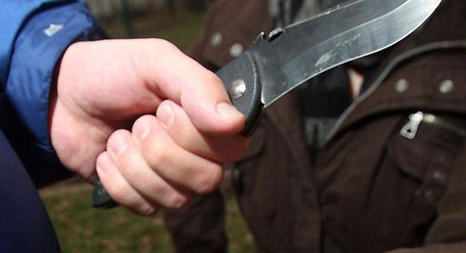 Késsel támadtak a TCK katonáira mozgósítási intézkedés közben Vinnicában, a sérülteket kórházba szállították