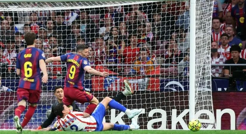 Lewandowski vállal lőtte a bajnoki cím kapujába a Barcelonát