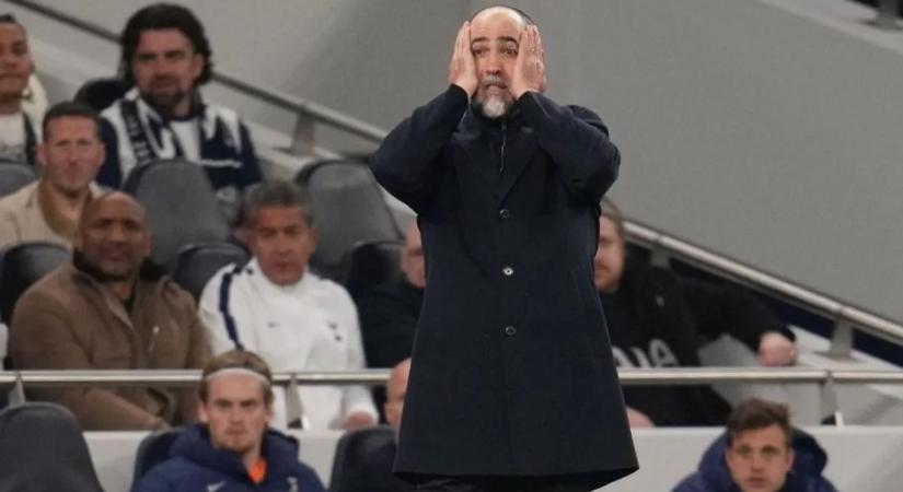 A dobogóra sem fér fel a Premier League-csapat megalázott, 44 nap után kirúgott edzője