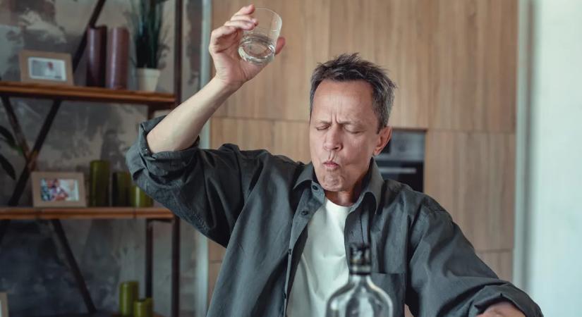 „Adjatok egy fél decit, mosolygok majd én is” – könnyen allkoholmérgezést kaphatnak a locsolók