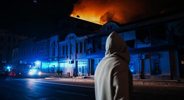 Ukrajna megtámadta az orosz Lukoil egyik kőolajfinomítóját, hatalmas lángokban áll az üzem - Oroszország háborúja Ukrajnában – az Index vasárnapi hírösszefoglalója