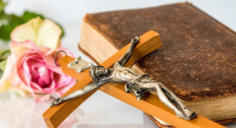 „A föltámadt Krisztus a végső győzelmet birtokolja”