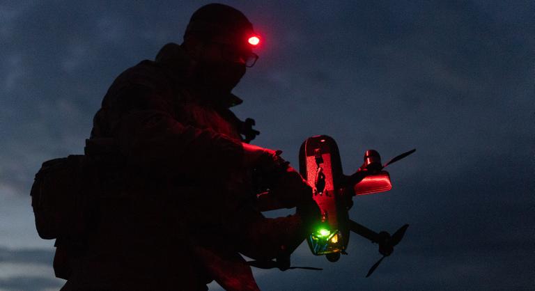 2030-ig akár 400 százalékkal is megnövelheti drón- és rakétakészleteit Franciaország