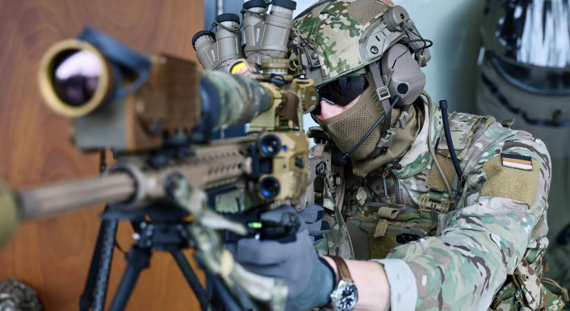 A 45 év alatti férfiak engedély nélkül nem lehetnek hosszabb ideig külföldön Németországban