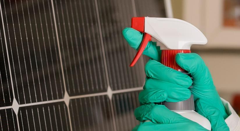 Ezért ne tisztítsd mosogatószerrel a napelemeket