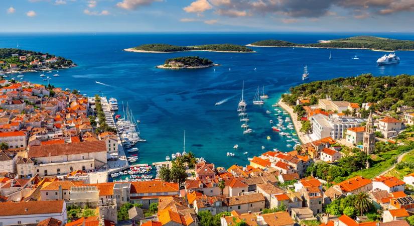 Levendulaillat és hétköznapi luxus a horvátországi nyaraláson – Mutatjuk az Adria legnaposabb szigeteit