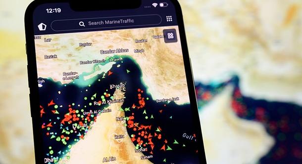 Irán új nyilatkozatot tett közzé a Hormuzi-szorosról