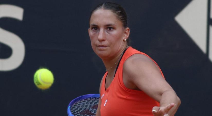Vihar miatt félbeszakadt meccsen, szinte lehetetlen helyzetből fordítva jutott első WTA-döntőjébe Udvardy Panna