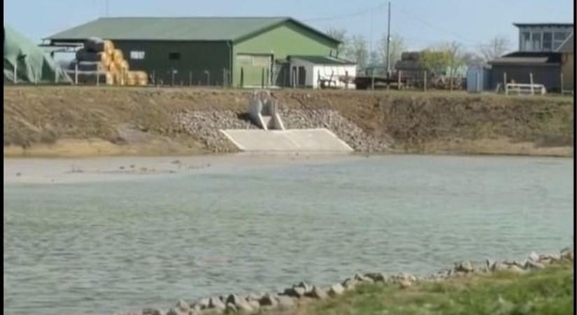 Új tava lett Hevesnek