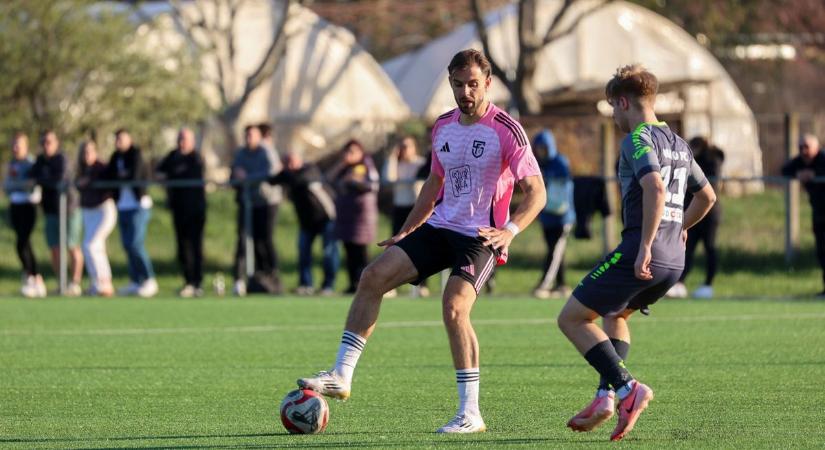 A kihagyott büntető is belefért a listavezetőnek, megismétlődtek a korábbi eredmények a megyeegyben