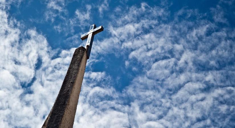 Mélypontból a magasba: feltámadt Krisztus! Ezt ünnepeljük húsvétvasárnap is
