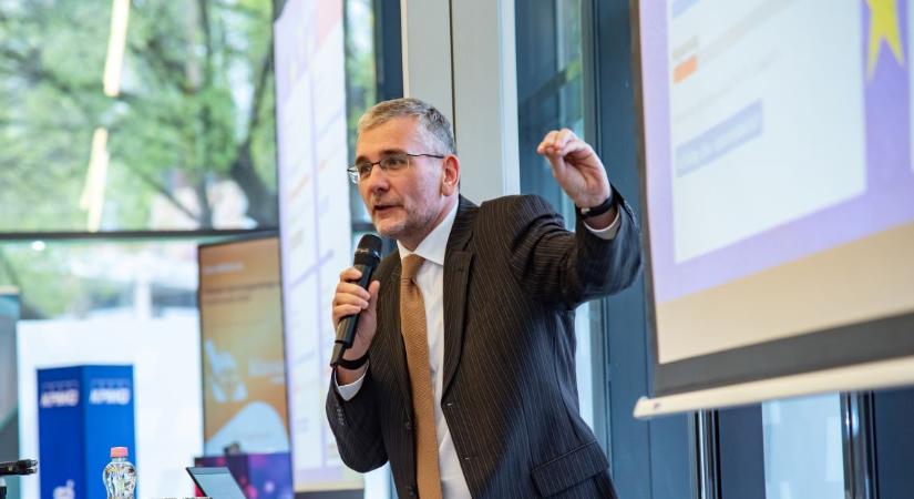 „Nem lehetetlen a hosszú élet, de tenni is kell érte” – mondja Kóka János, a Doktor24 alapító tulajdonosa