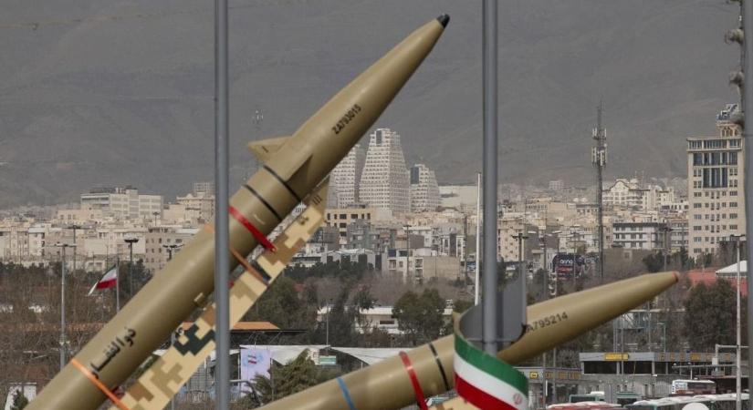 Tagadnak az irániak, szerintük az amerikaiak nem mentették ki a lezuhant F15-ös pilótáját