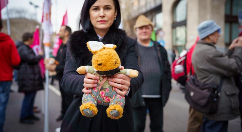 Kunhalmi Ágnes vallomása: évek óta lombikprogramban vesz részt, visszalépése utána a gyermekvállalásra szeretne koncentrálni