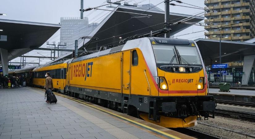 Hatalmas késéssel közlekednek a nemzetközi vonatok kora délutánig