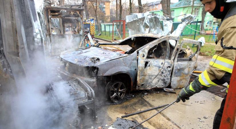 Záhonytól karnyújtásnyira tombol a háború