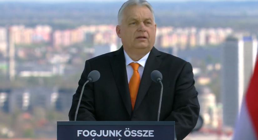 Orbán Viktor a megújult Citadellán sötét felhőkre figyelmeztetett: Nem tesz boldoggá, amit látok