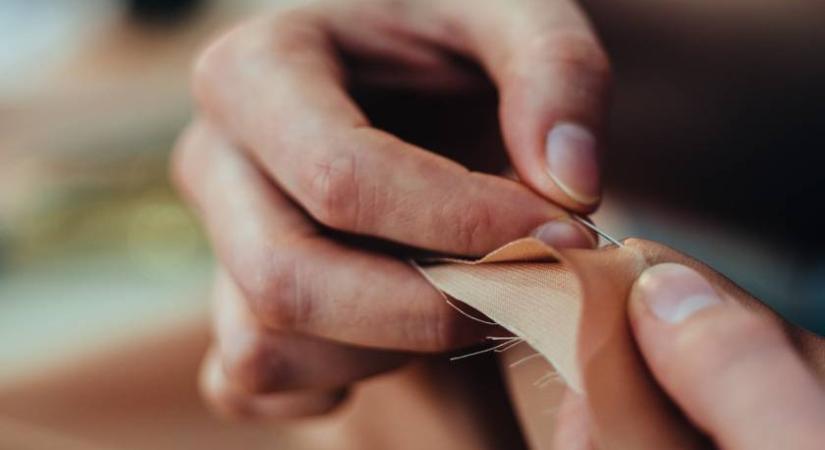 Ezt a felsőt akkor is meg tudod varrni, ha életedben nem fogtál tűt: nyárra tökéletes darab