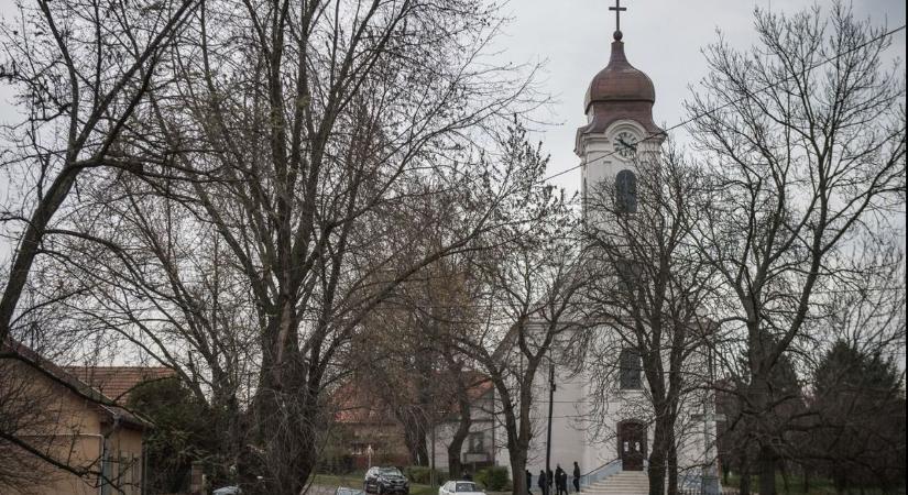 Sokan vágynak rá az egyik hevesi településen, de vajon sikerül olyat találni, ami mindenkinek tetszik?