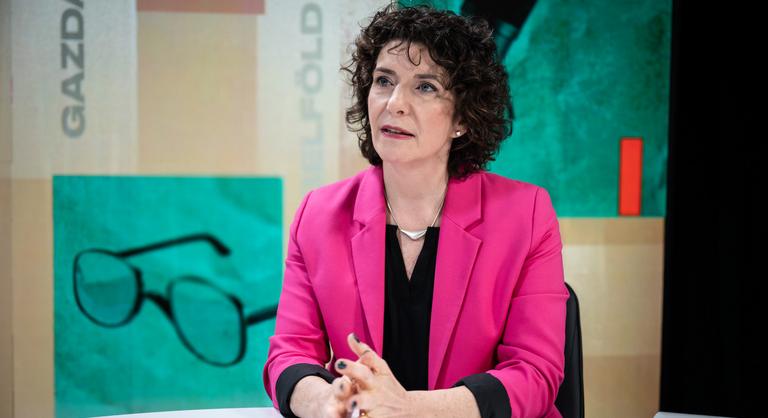 Magyar Péter üzent Orbán Viktornak a meghiúsított terrortámadás után: Hívjon meg a Védelmi Tanács ülésére