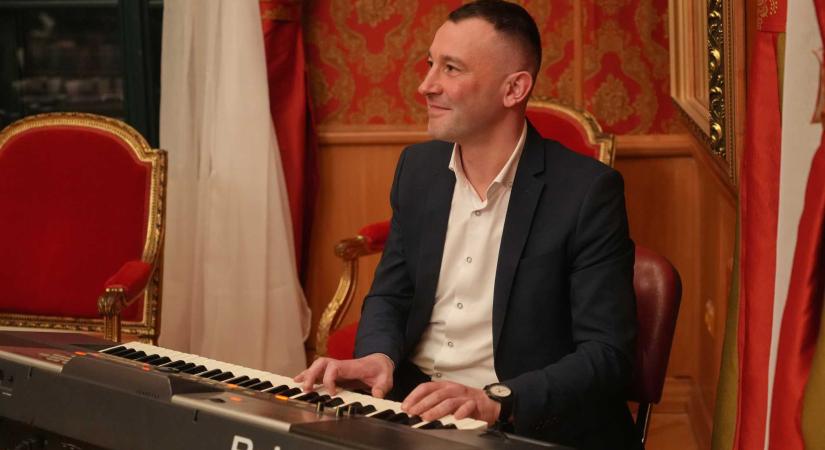 A zeneóra ne kényszertantárgy, hanem kellemes időtöltés legyen