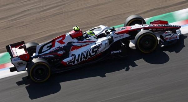 Haas-főnök: Nem jöhet pánikreakció