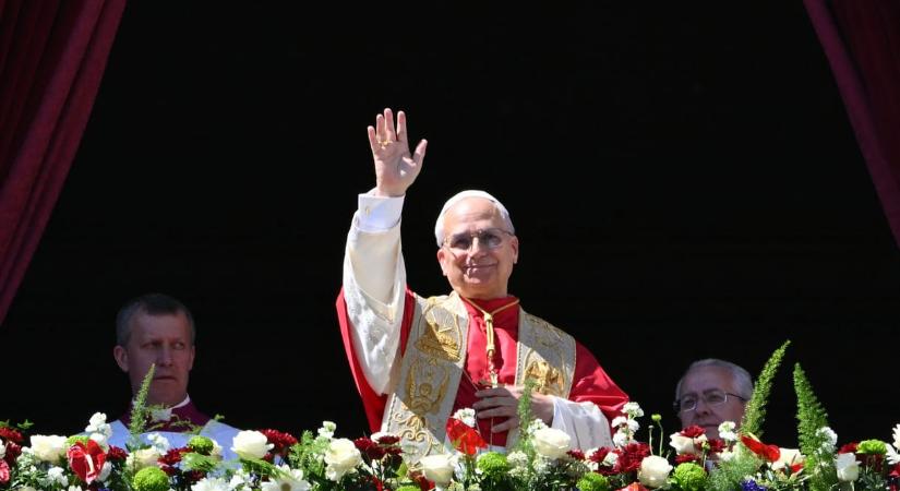 „Akinek fegyver van a kezében, tegye le!' – XIV. Leó húsvét vasárnapján szakított elődje, Ferenc pápa szokásával