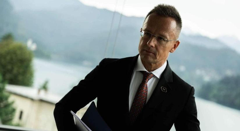 Szijjártó bejelentette: súlyos döntést hozott a kormány, katonák védik a Török Áramlat teljes magyarországi szakaszát