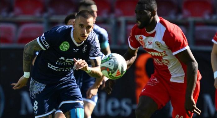 NB I: Nem tudott feljebb kapaszkodni a Diósgyőr, a hajrában fordított nagyot a Puskás Akadémia - videó