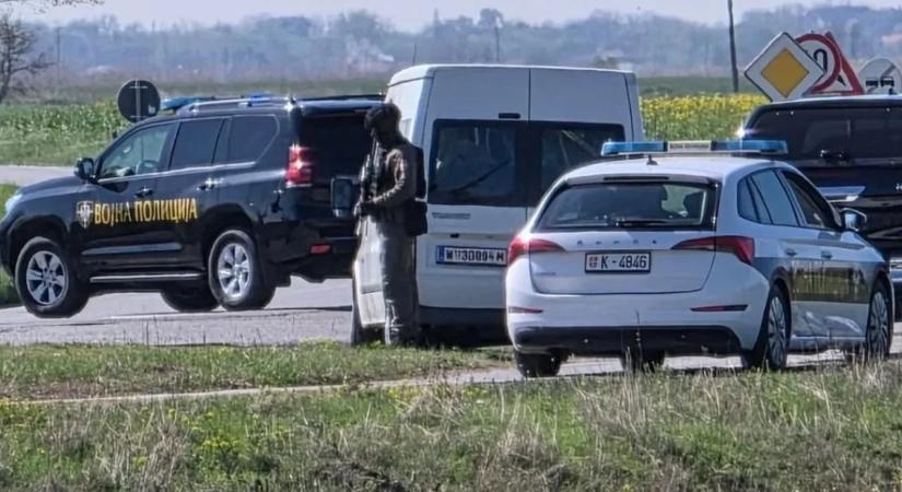 Négy kiló robbanószer a gázvezeték mellett – itt vannak a döbbenetes részletek