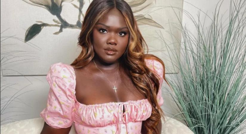 Nyma olyan dekoltázst villant, hogy mindenki rákattan – dögös galéria