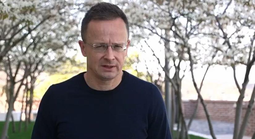 Szijjártó: Végig katonák fogják védeni az országban az orosz gázt szállító vezetéket