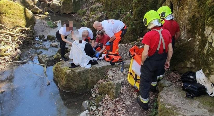 Elég egy rossz lépés – túrázót mentettek a Római fürdőnél