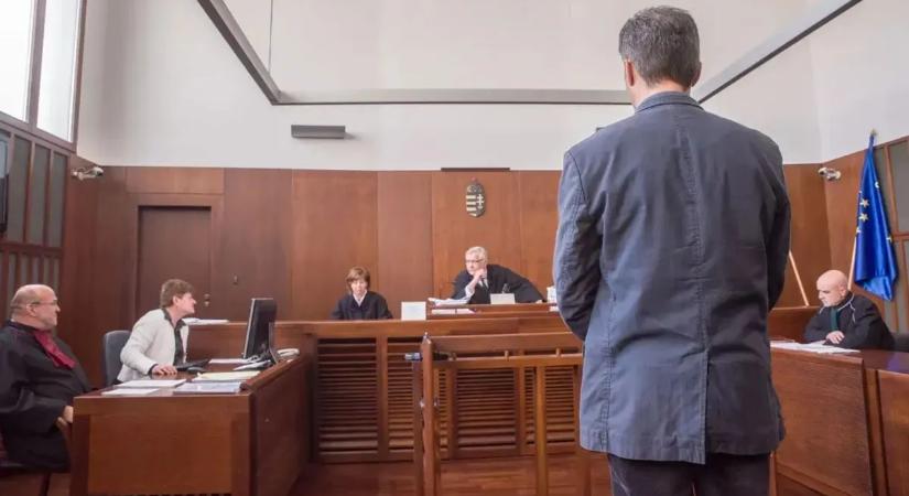 Összeomlott a rácsok mögött a darnózseli hentes: a telefonban sírta el magát