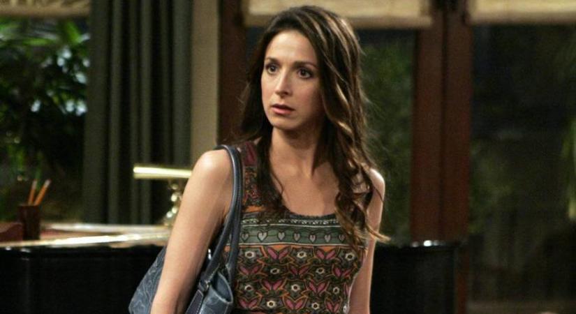 Alan feleségét játszotta a Két pasi – meg egy kicsiben: 60 évesen rá sem ismerni a színésznőre