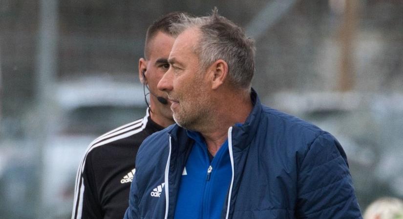 Három perc alatt lerendezte az egykoron szebb napokat megélt vendéggárda – fotókkal!