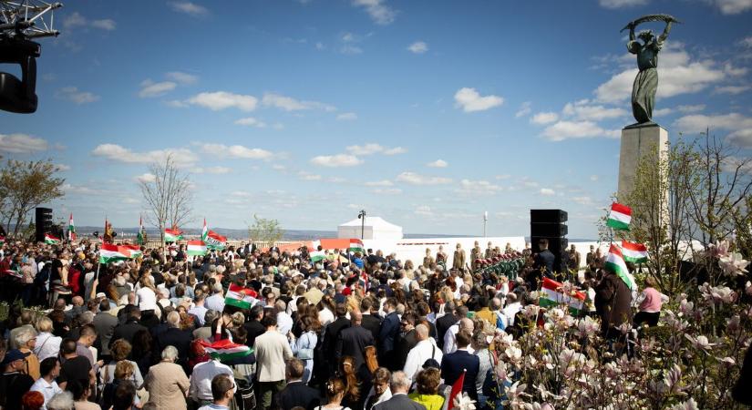 Hatalmas tömegek a megújult Citadella megnyitóján (GALÉRIA)