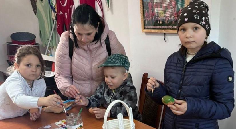 Tojásfestés, tojáskeresés, kézműveskedés, gyerekprogramok Vágon