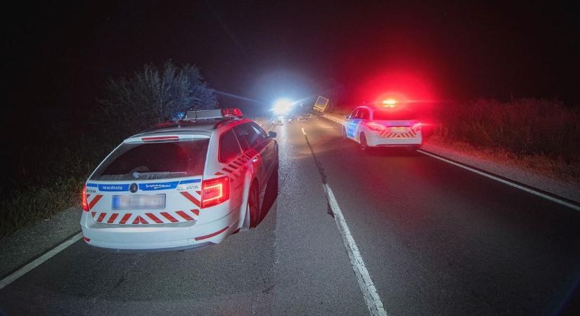 Baleset a hajdú-bihari főúton, traktor és autó ütközött!