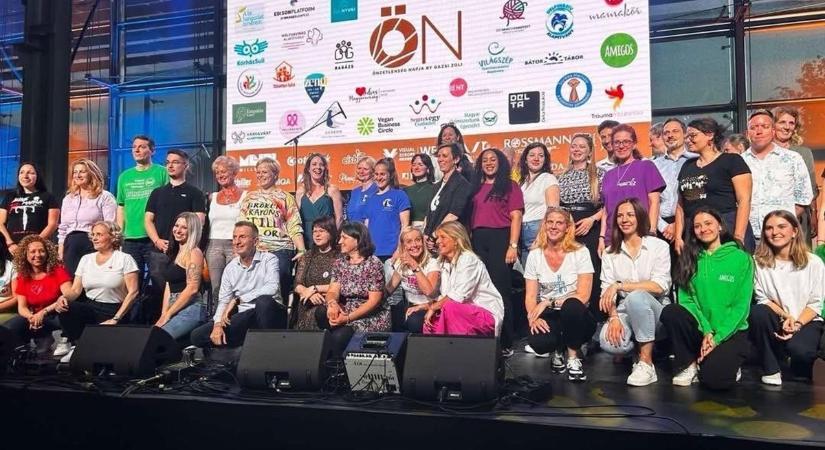 Önzetlenség Napja, április 17., Millenáris D épület