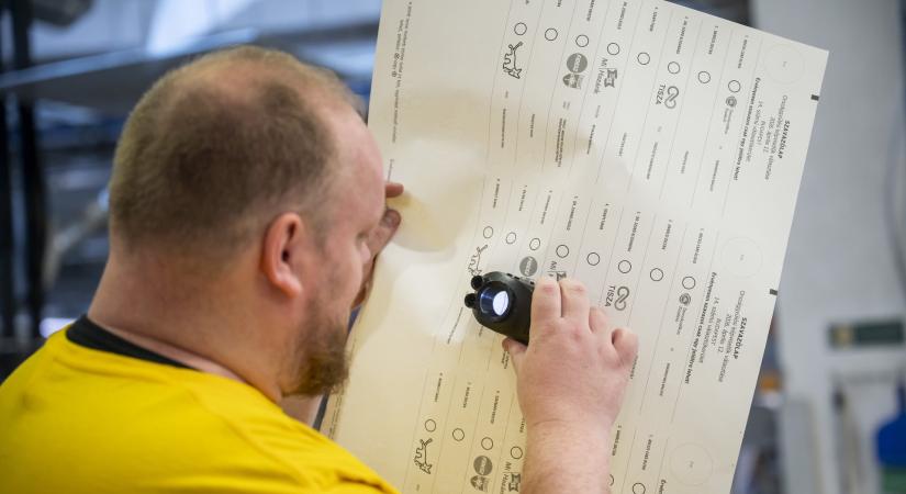 Választás 2026: ennyi választási megfigyelőt vettek nyilvántartásba