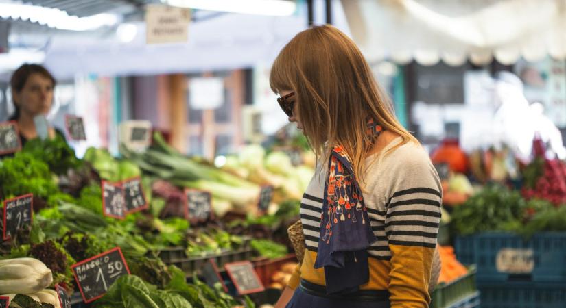 Már a színe elárulja, ha a megvásárolni kívánt hagymát vegyszerrel kezelték