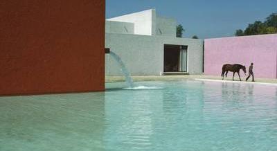 Az ember, aki fotókon dokumentálta az új brazil főváros születését – René Burri kiállítása a Műcsarnokban