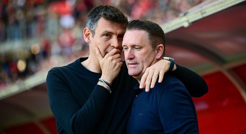 Robbie Keane odapirított a szünetben, de mindent nem mondhat el, mert mások is hallgatóznak