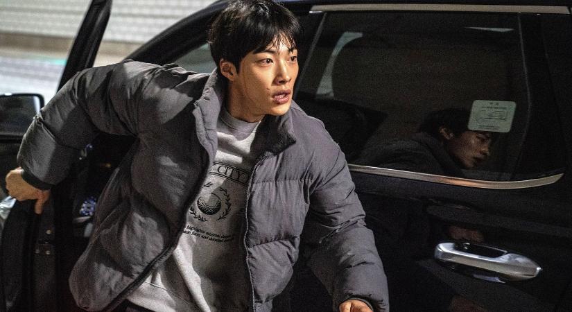 Letarolta a Netflixet az új koreai akciósorozat, Jet Li óta nem volt ilyen őrületes bunyó a képernyőn