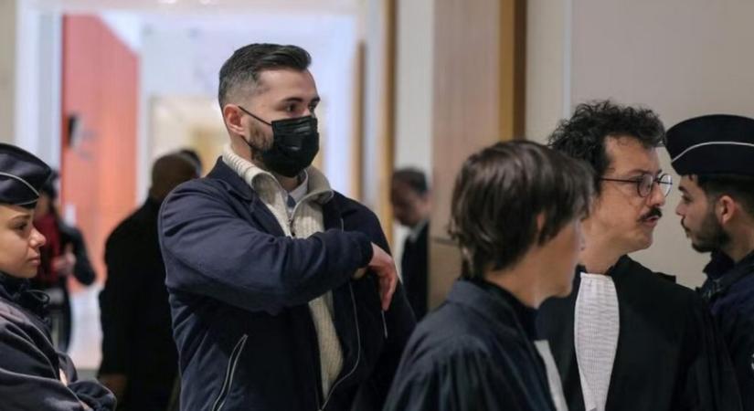 Megkezdődött Franciaország egyik legnagyobb bűnügyi pere: szabadkőműves bérgyilkos-hálózatot állítanak a bíróság elé